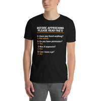 Metal Detecting T-Shirt - Perfect Gift for Detectorists - Cuccico Design