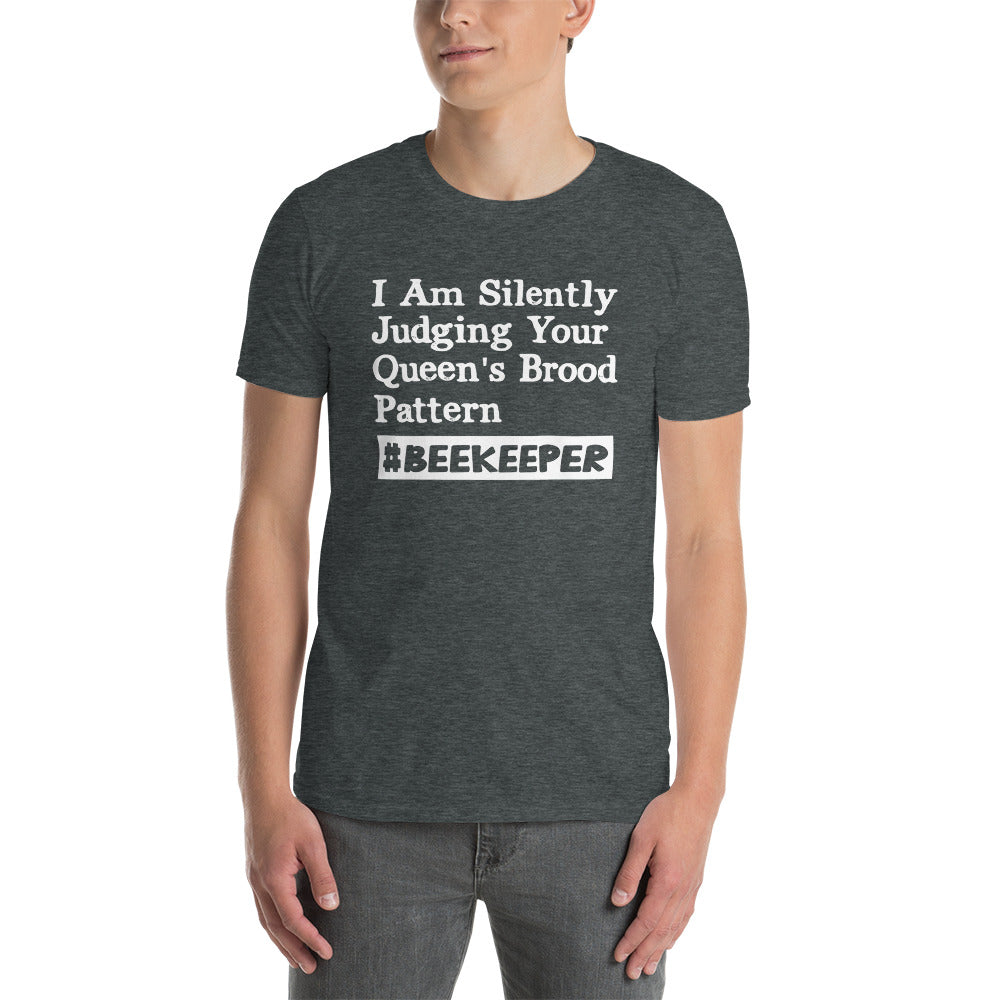 Beekeeper T-Shirt | Judging Your Brood Pattern - Cuccico Design
