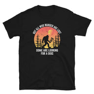 Disc Golf Bigfoot Christmas T-Shirt | Funny Holiday - Cuccico Design