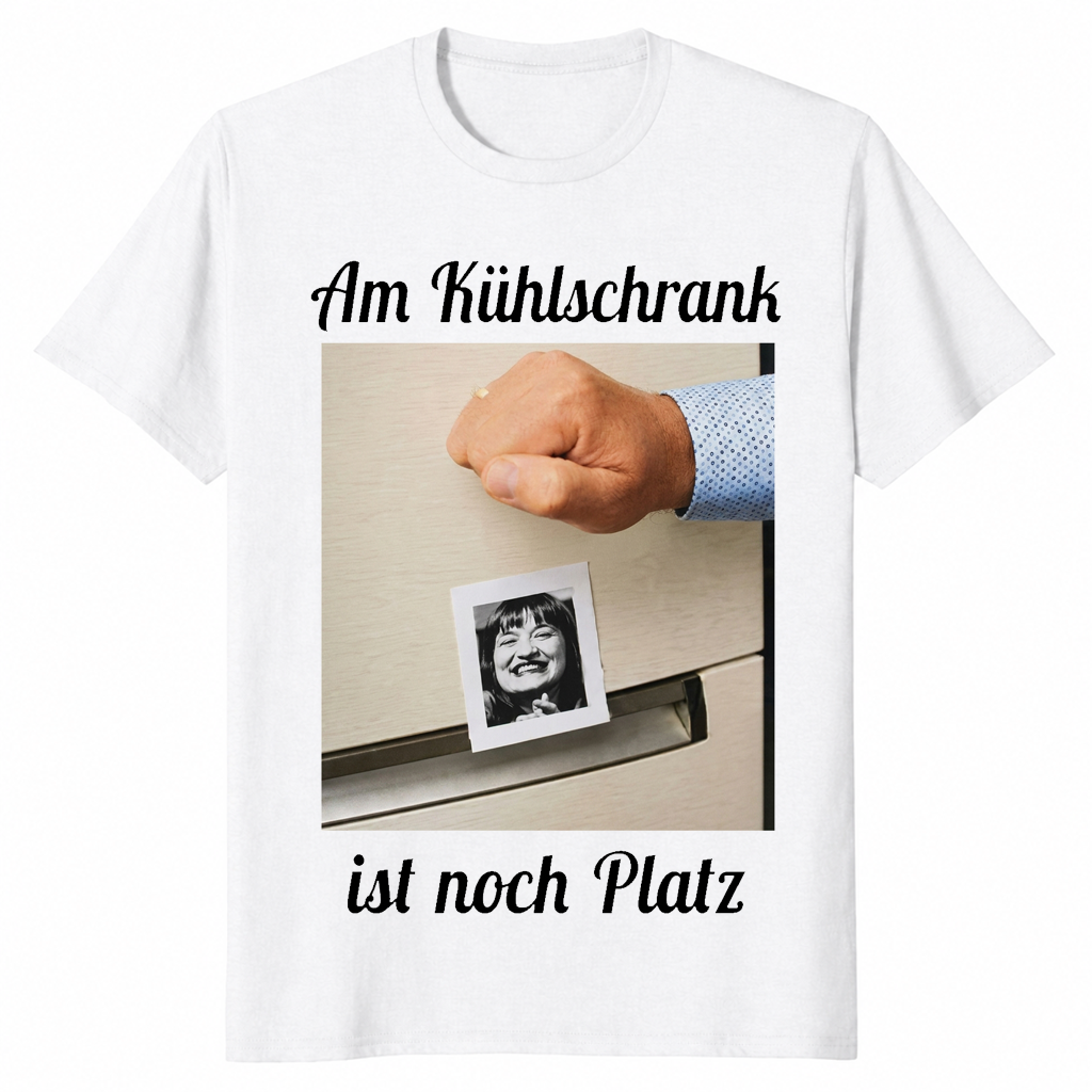 Kühlschrank ist noch Platz Shirt in white