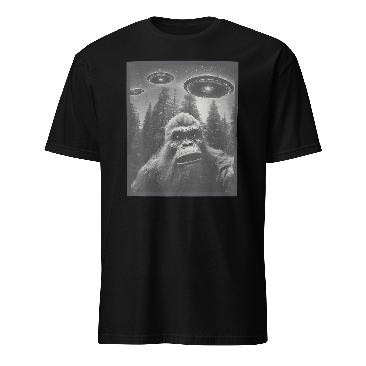 Bigfoot Sasquatch Alien UFO T-Shirt - Cuccico Design